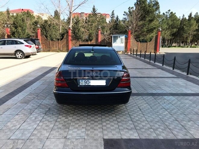 Mercedes E 270 2002, 287,362 km - 2.7 л - Sumqayıt
