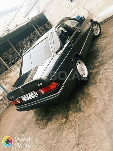 Mercedes E 200 1991, 220 km - 2.0 l - Şamaxı
