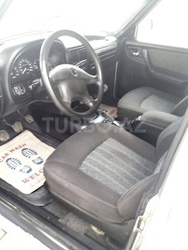 GAZ 31105 2004, 199,000 km - 2.4 l - Bərdə