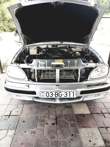 GAZ 31105 2004, 199,000 km - 2.4 l - Bərdə