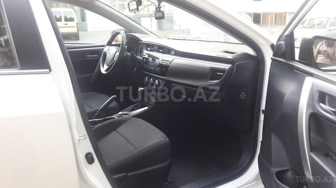 Toyota Corolla 2014, 80,000 km - 1.6 л - Bakı