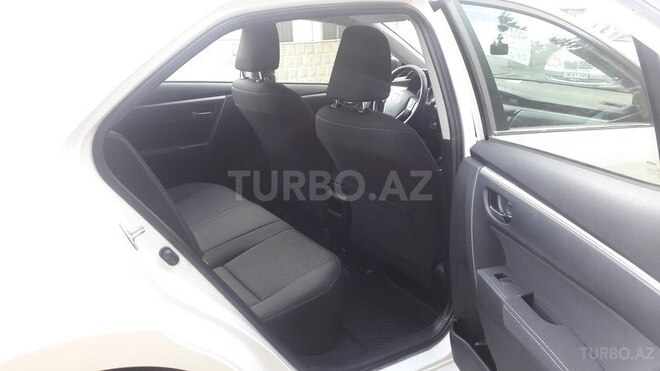 Toyota Corolla 2014, 80,000 km - 1.6 л - Bakı