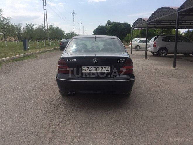 Mercedes C 200 2001, 180,000 km - 2.0 л - Naxçıvan