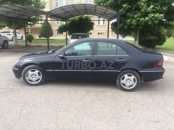 Mercedes C 200 2001, 180,000 km - 2.0 л - Naxçıvan