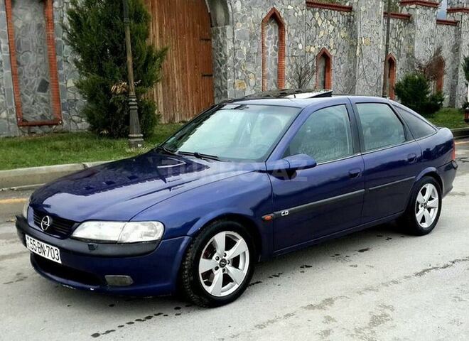 Opel Vectra 1996, 268,000 km - 2.0 l - Bakı