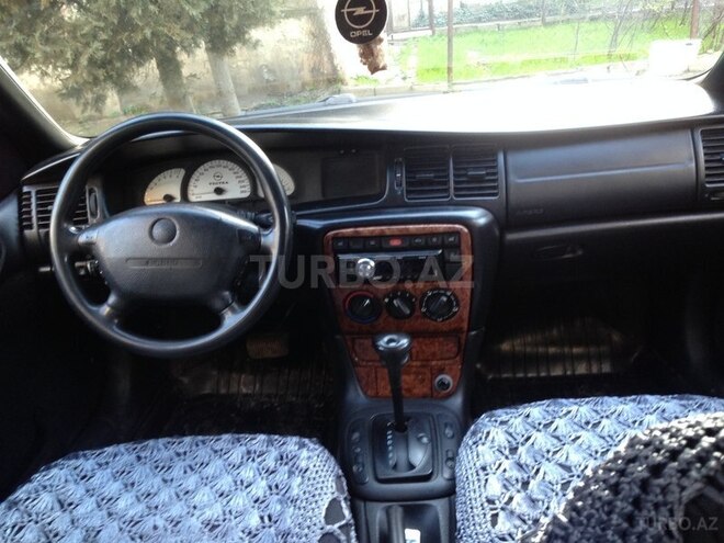 Opel Vectra 1996, 268,000 km - 2.0 l - Bakı