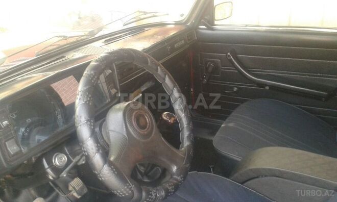 LADA (VAZ) 2105 1993, 250,000 km - 1.6 l - Gəncə