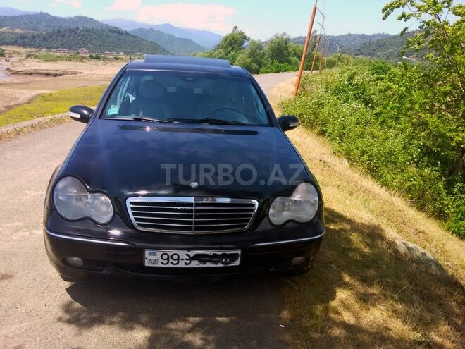 Mercedes C 240 2003, 260,000 km - 2.6 l - Bakı