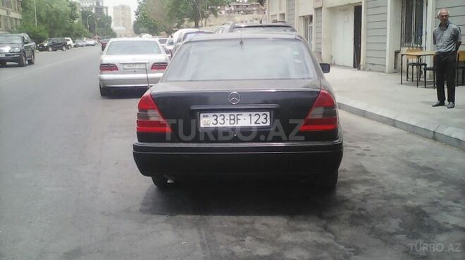 Mercedes C 180 1997, 290,000 km - 1.8 л - Bakı
