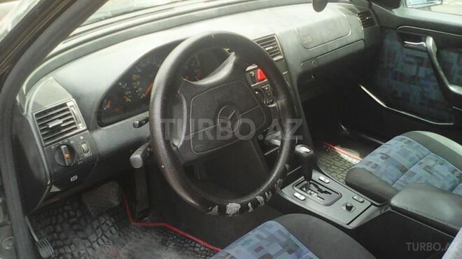 Mercedes C 180 1997, 290,000 km - 1.8 л - Bakı