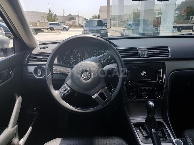 Volkswagen Passat 2014, 58,429 km - 1.8 l - Bakı