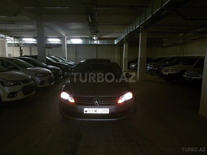 Volkswagen Passat 2014, 58,429 km - 1.8 l - Bakı