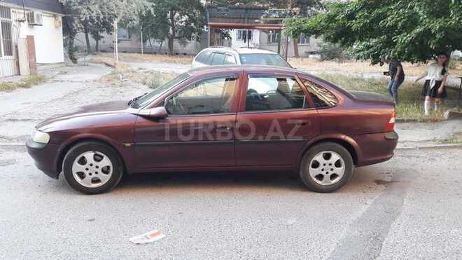 Opel Vectra 1996, 315,000 km - 2.0 l - Bakı
