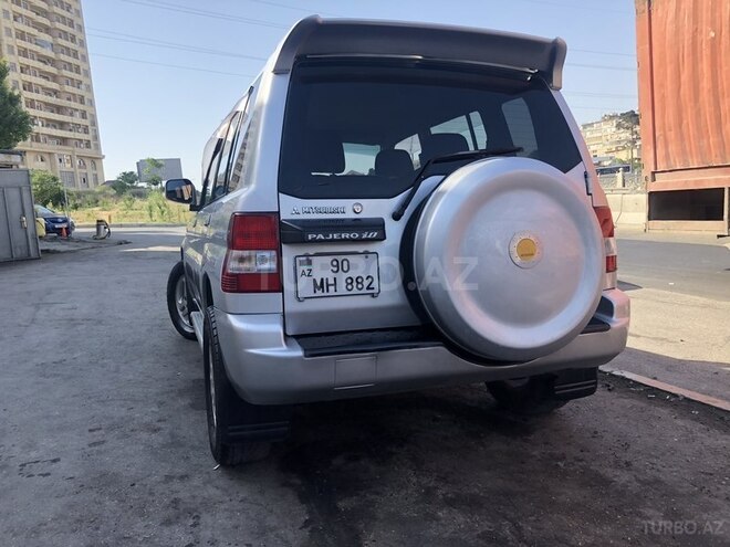 Mitsubishi Pajero io 2000, 170,000 km - 2.0 l - Bakı
