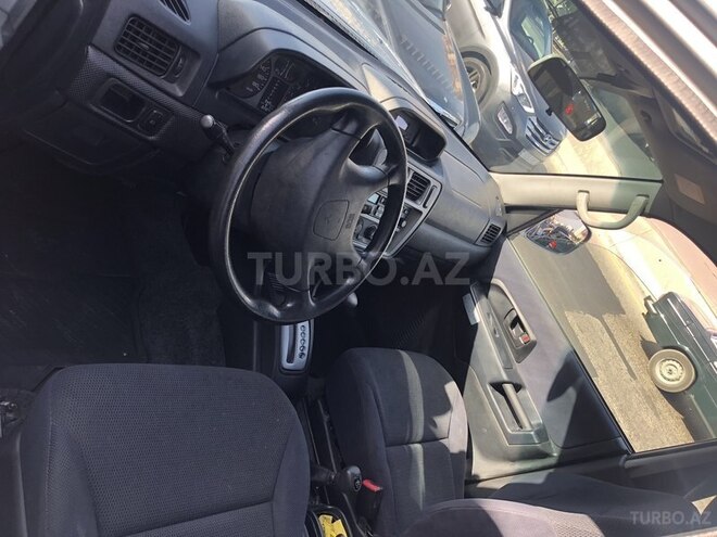 Mitsubishi Pajero io 2000, 170,000 km - 2.0 l - Bakı