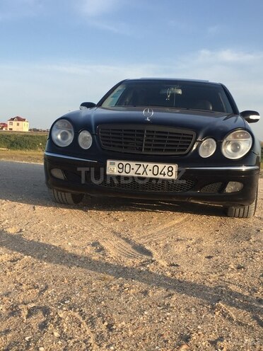 Mercedes E 220 2003, 297,000 km - 2.2 l - Bakı