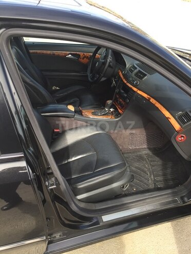 Mercedes E 220 2003, 297,000 km - 2.2 l - Bakı