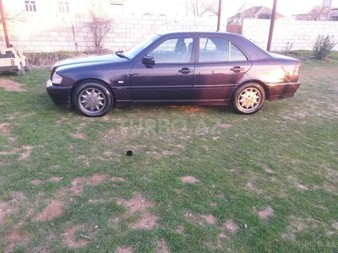 Mercedes C 280 1996, 320,000 km - 2.8 l - Bakı