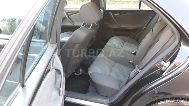 Mercedes E 240 1999, 243,058 km - 2.6 l - Bakı