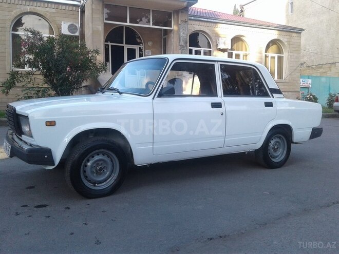 LADA (VAZ) 2107 2006, 160,000 km - 1.6 л - Balakən