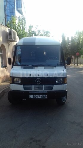 Mercedes 208 D 1995, 500,000 km - 2.3 л - Bakı
