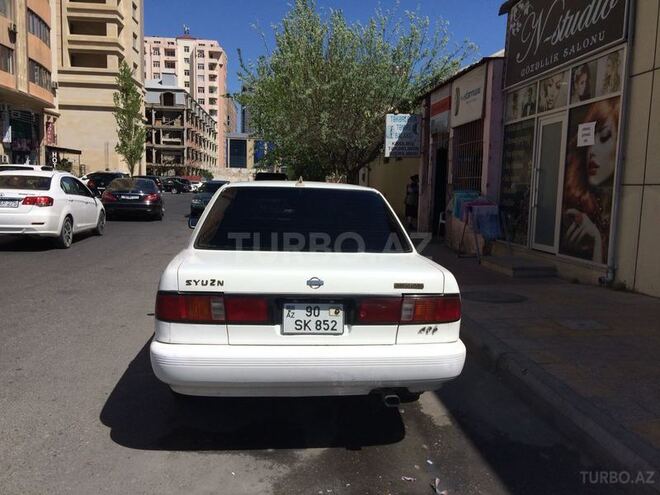 Nissan Sunny 1994, 257,500 km - 1.6 l - Bakı