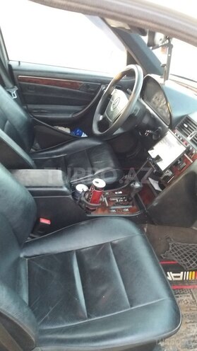 Mercedes C 230 1999, 260,584 km - 2.0 l - Bakı