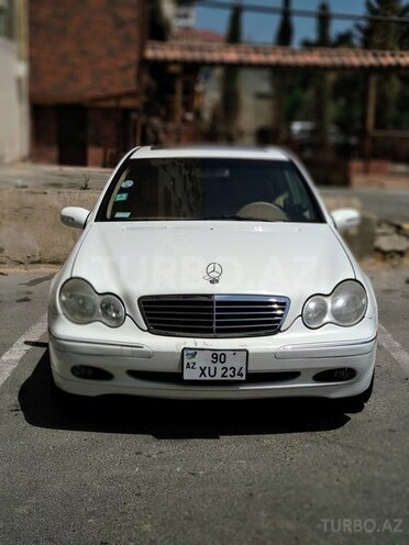 Mercedes C 240 2002, 250,000 km - 2.6 l - Bakı
