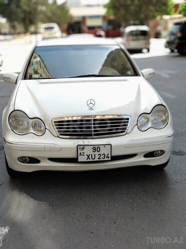 Mercedes C 240 2002, 250,000 km - 2.6 l - Bakı