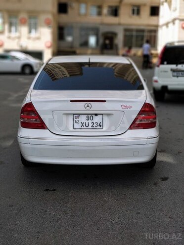 Mercedes C 240 2002, 250,000 km - 2.6 l - Bakı