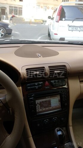 Mercedes C 240 2002, 250,000 km - 2.6 l - Bakı