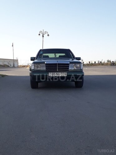 Mercedes E 200 1992, 650,000 km - 2.0 l - Bakı