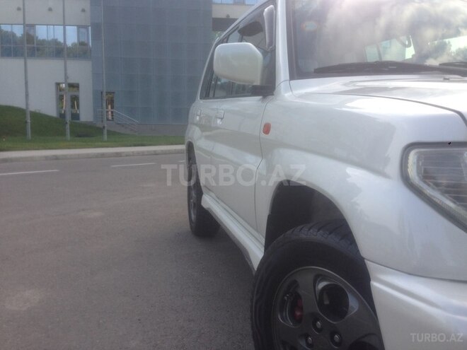 Mitsubishi Pajero io 2000, 189,000 km - 0.2 l - Mingəçevir