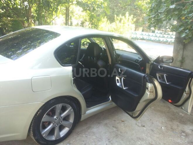 Subaru Legacy 2009, 143,000 km - 2.5 l - Bakı
