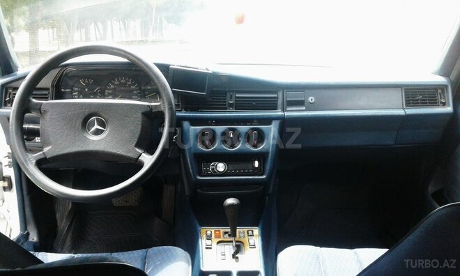 Mercedes 190 1989, 275,000 km - 2.0 l - Bakı