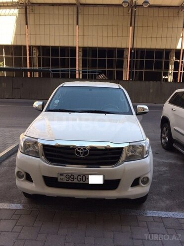 Toyota Hilux 2014, 50,000 km - 2.7 л - Bakı