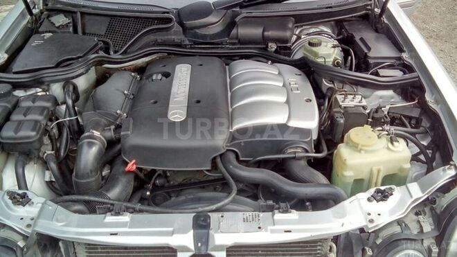 Mercedes E 200 2001, 280,000 km - 2.2 l - Oğuz