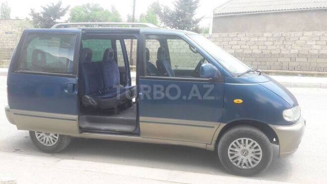 Nissan Serena 2001, 222,500 km - 1.6 l - Bakı