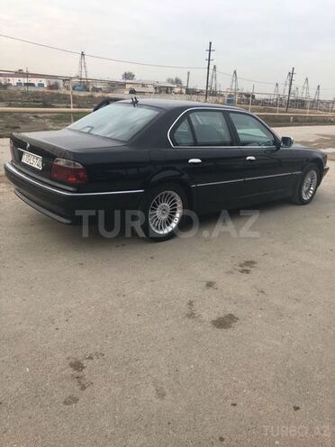 BMW 740 2000, 307,000 km - 4.4 l - Bakı