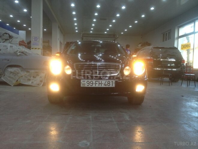 Mercedes E 220 2004, 278,000 km - 2.2 л - Bakı