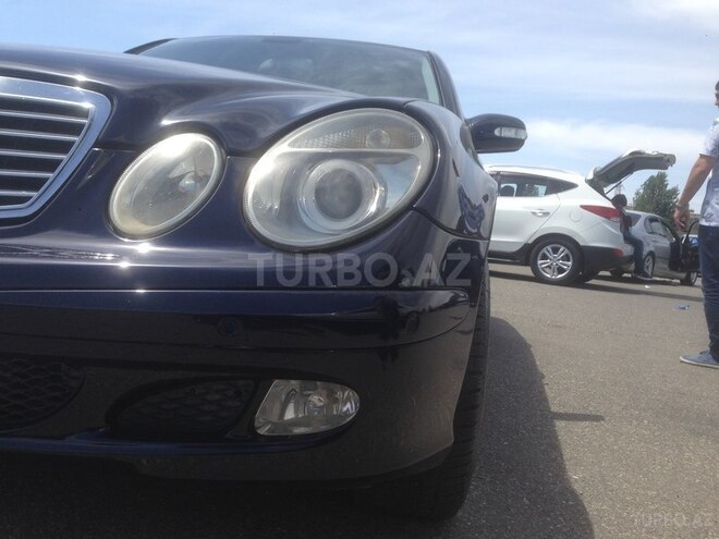 Mercedes E 220 2004, 278,000 km - 2.2 л - Bakı