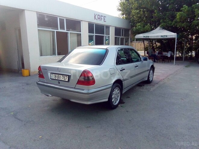 Mercedes C 200 1997, 300,000 km - 2.0 л - Şirvan