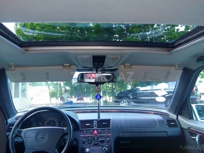 Mercedes C 200 1997, 300,000 km - 2.0 л - Şirvan