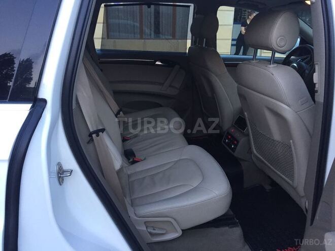 Audi Q7 2009, 142,000 km - 4.2 l - Sumqayıt
