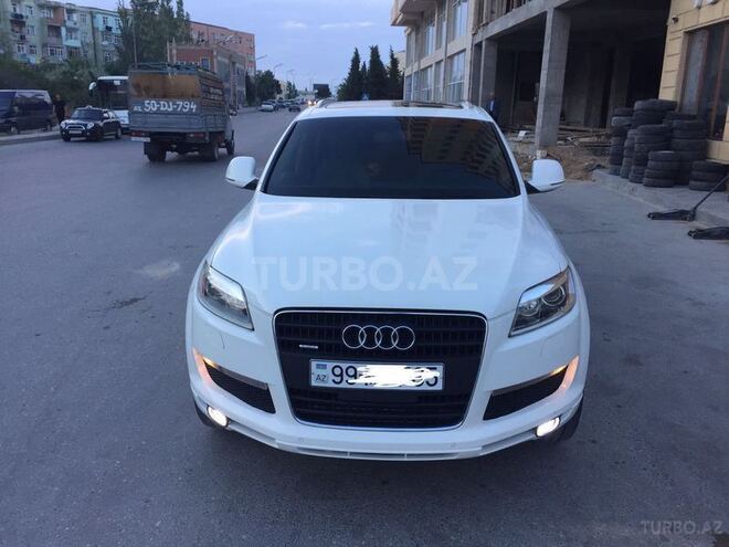 Audi Q7 2009, 142,000 km - 4.2 l - Sumqayıt