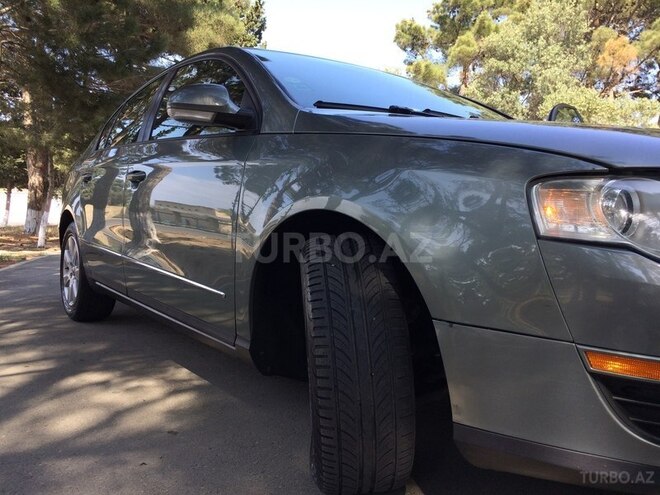 Volkswagen Passat 2006, 189,555 km - 2.0 l - Bakı