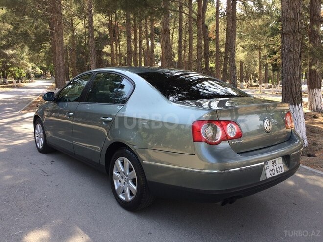 Volkswagen Passat 2006, 189,555 km - 2.0 l - Bakı