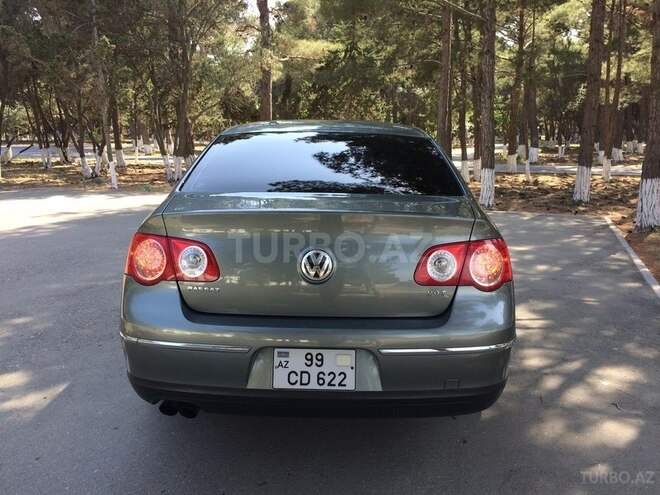 Volkswagen Passat 2006, 189,555 km - 2.0 l - Bakı