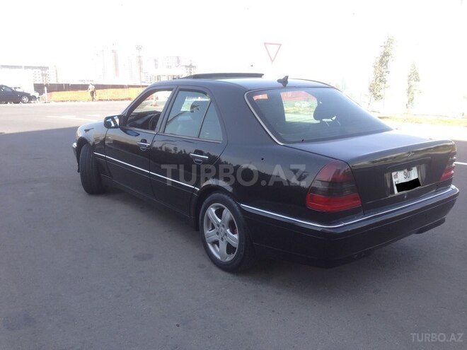 Mercedes C 230 1999, 220,000 km - 2.3 l - Bakı