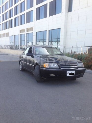 Mercedes C 230 1999, 220,000 km - 2.3 l - Bakı